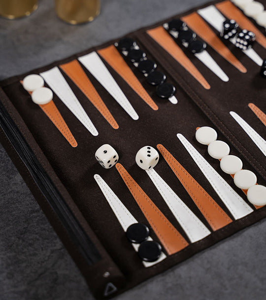 Brun Backgammon Roll